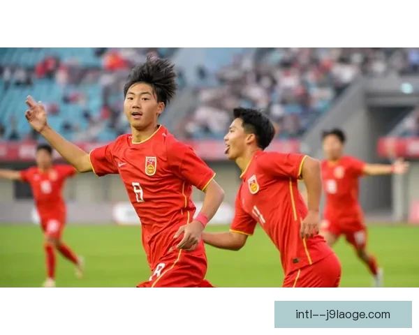 绝境突围中国男足客场负韩国却凭胜负关系上演惊险晋级奇迹再燃希望 绝境突围中国男足客场负韩国却凭胜负关系上演惊险晋级奇迹再燃希望